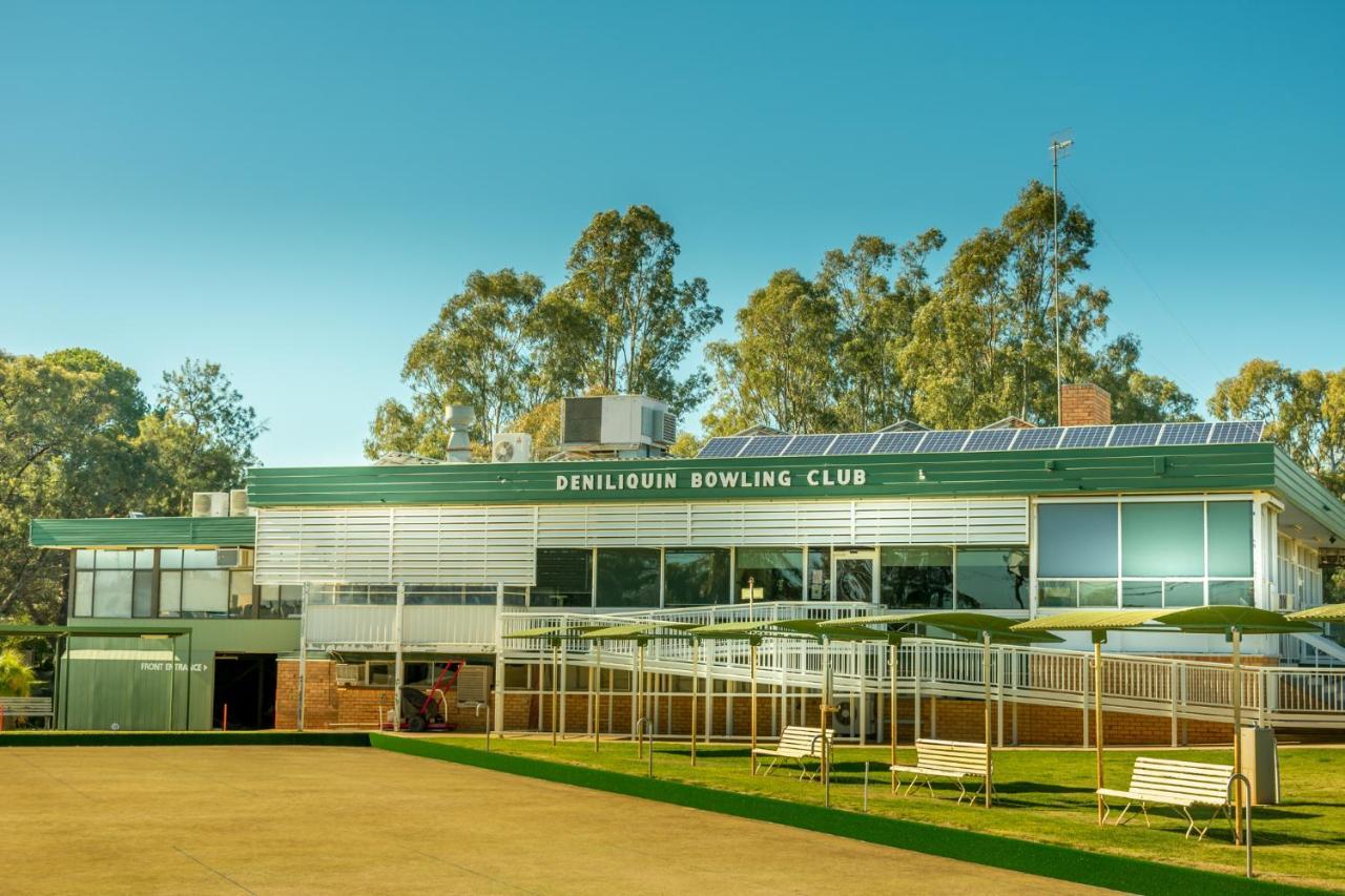 Deniliquin Country Club Motor Inn Экстерьер фото